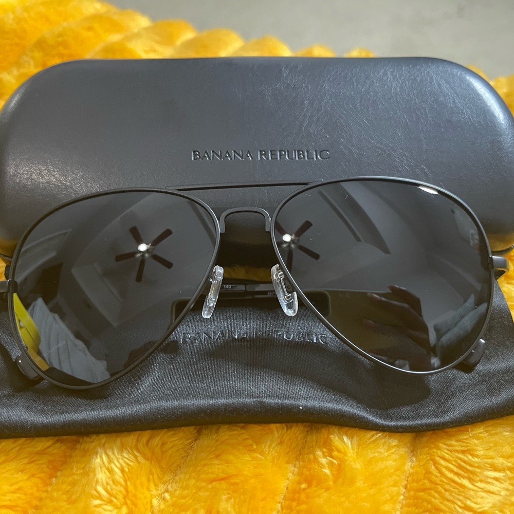 Banana Republic Black Aviator Sunglasses